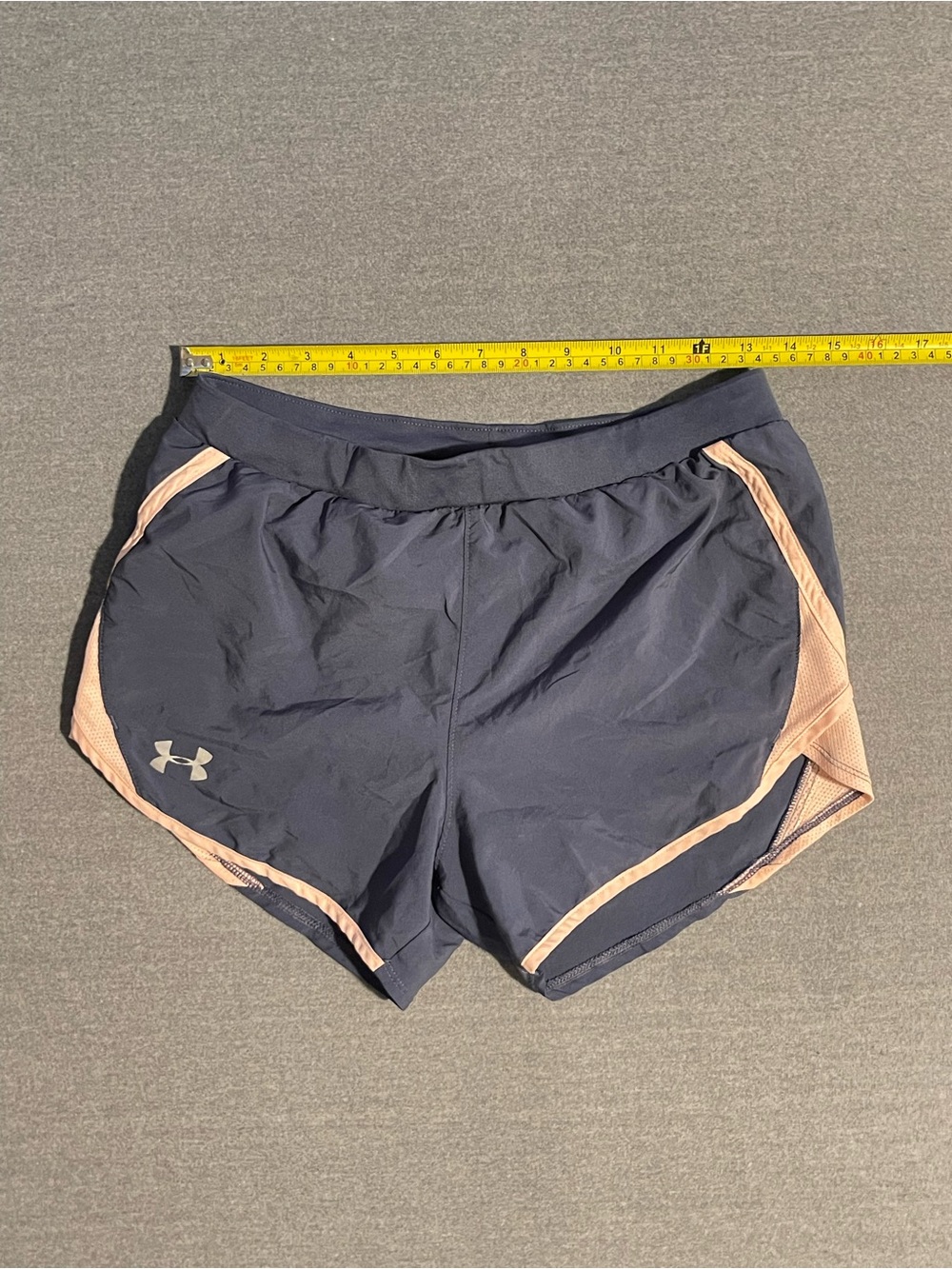 Under Armour Women’s‎ HeatGear Running Shorts Navy Pink XS Athletic